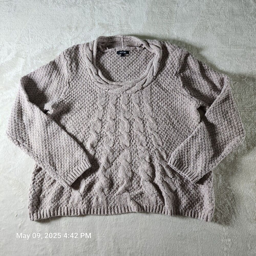 Apt. 9 Women's Sweater Size Large Grey/Plum Cable Knit Front Neck Long Sleeves